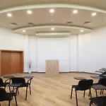 ホテル Marvel - Fully Renovated Free Access 4*
