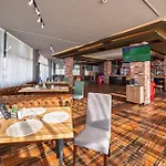 Marvel - Fully Renovated Free Access ホテル 4*