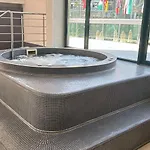 Marvel - Fully Renovated Free Access Ξενοδοχείο