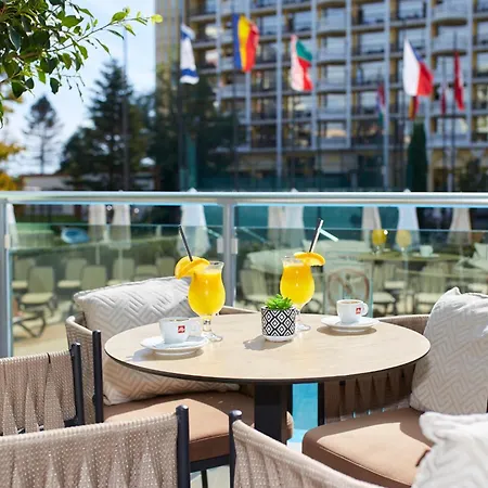 Marvel - Fully Renovated Free Access Hotel