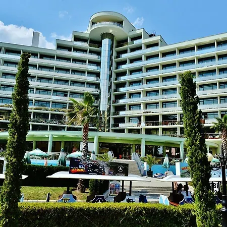Hotel Hotel Marvel - Fully Renovated Free Beach Access
