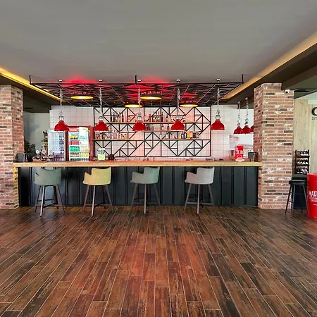Marvel - Fully Renovated Free Access 酒店 阳光海滩