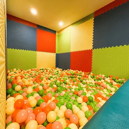 Hotel Marvel - Fully Renovated Free Access