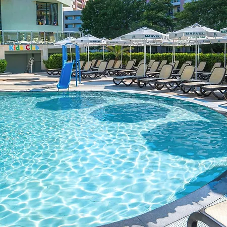 Marvel - Fully Renovated Free Access 4* Sunny Beach