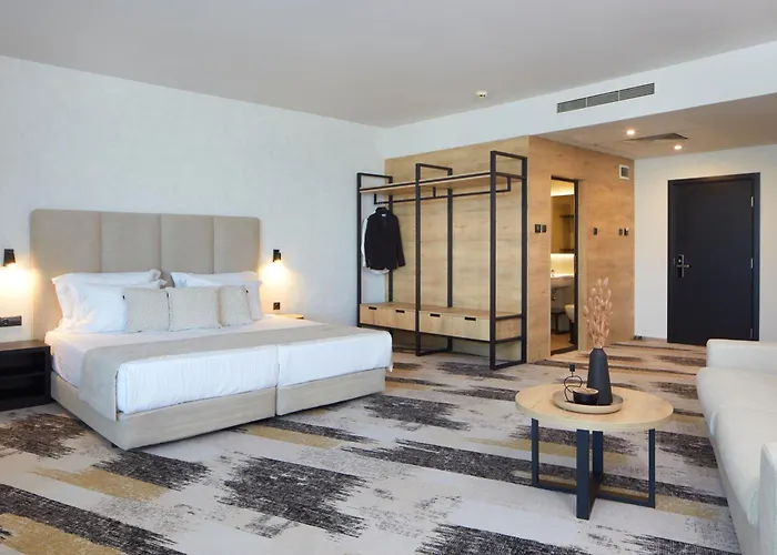 Marvel - Fully Renovated Free Access ホテル サニービーチ