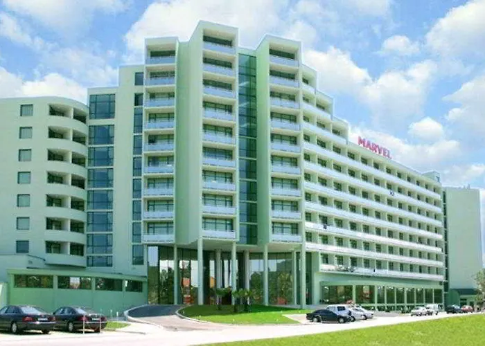 Marvel - Fully Renovated Free Access 4* Sunny Beach