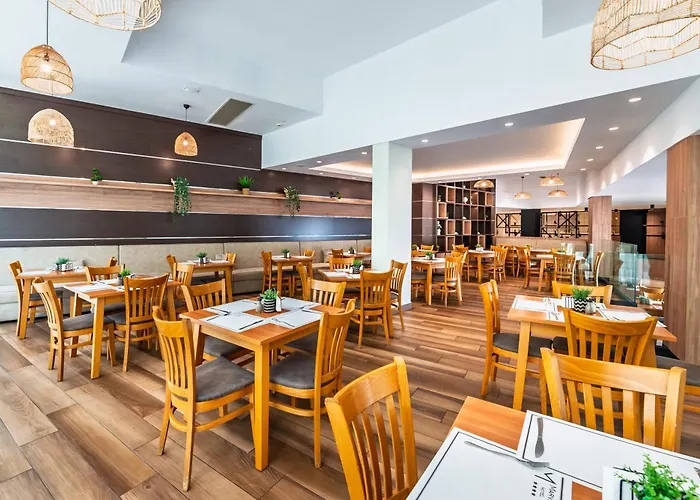 Marvel - Fully Renovated Free Access 酒店